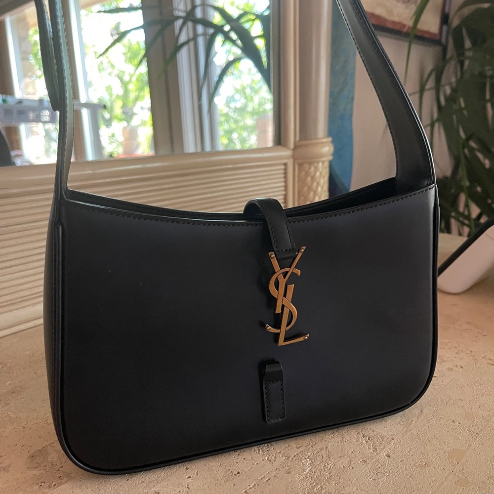 Black Leather Shoulder Bag